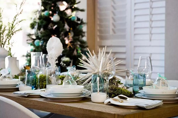 festive table